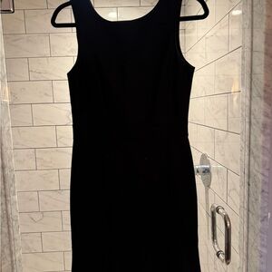 Elegant Black Sleeveless Dress